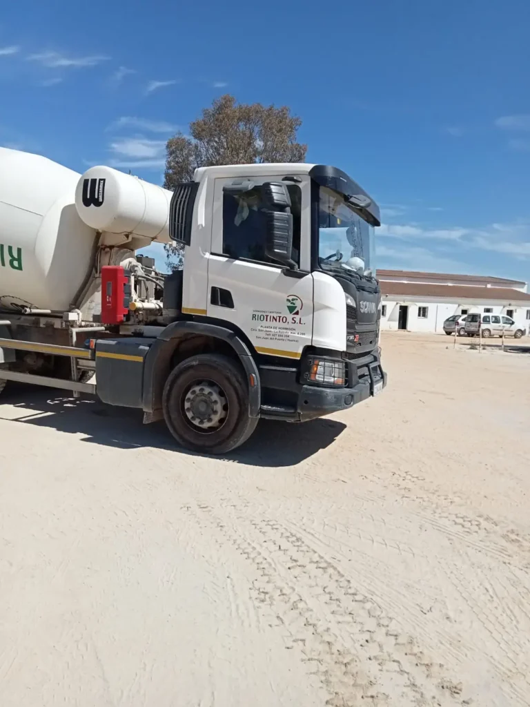 hormigón en Huelva preparado para suministro en obra